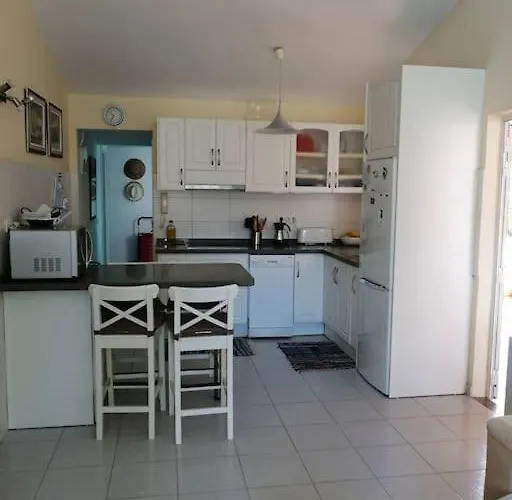 Apartment Oasis Porches *