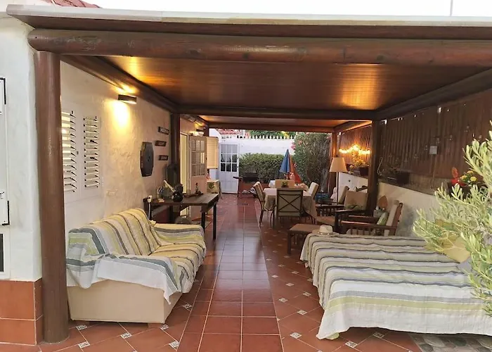 Apartment Oasis Porches